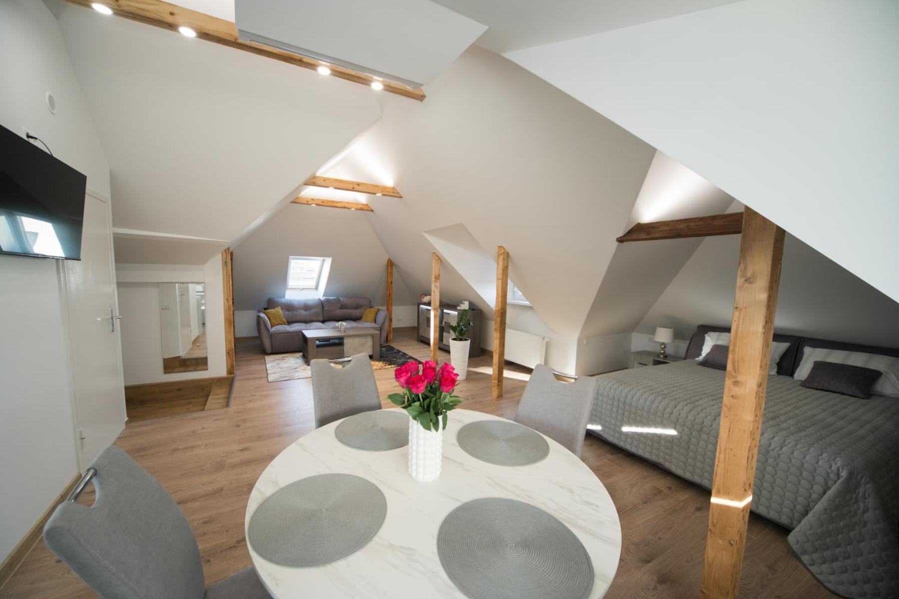 Petro Delux Apartments カウナス エクステリア 写真