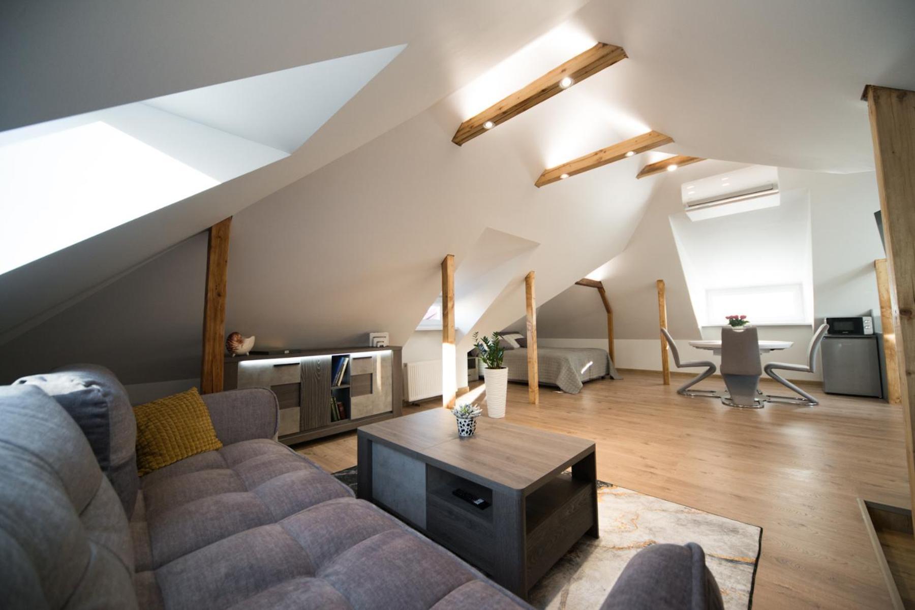 Petro Delux Apartments カウナス エクステリア 写真