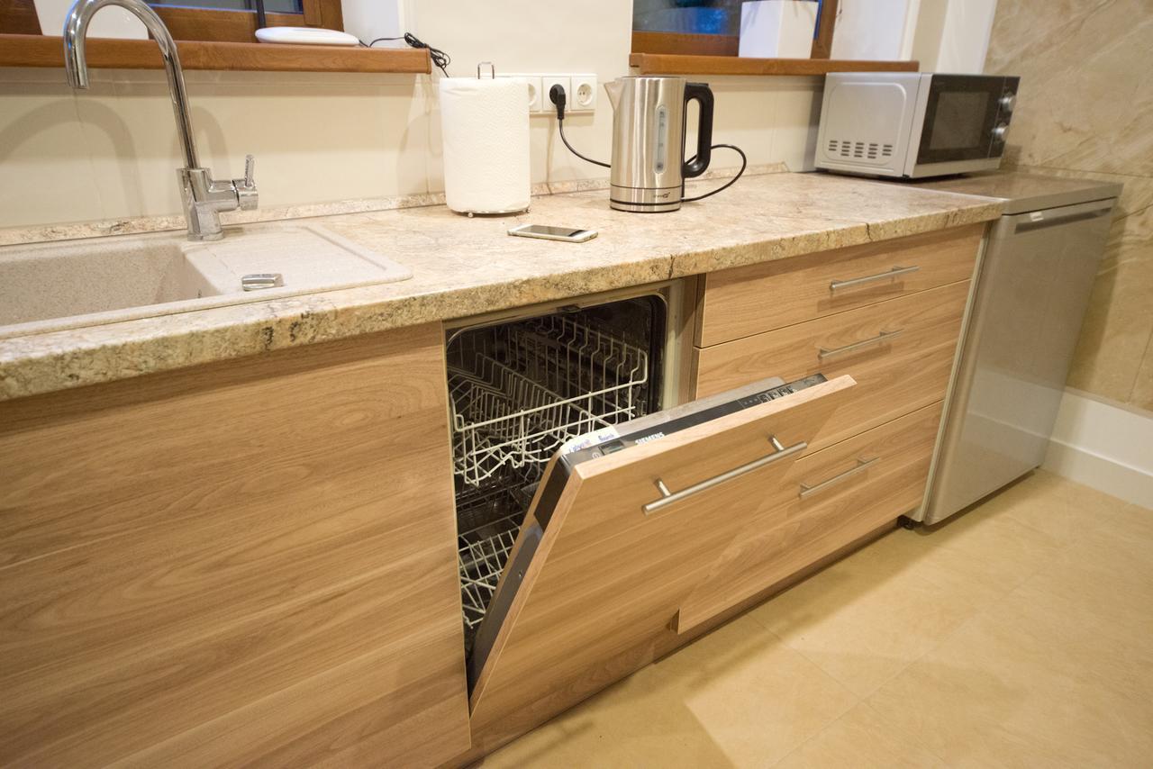 Petro Delux Apartments カウナス エクステリア 写真